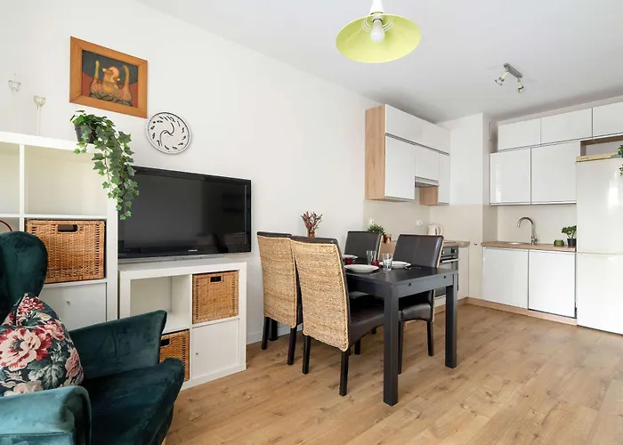 Lejlighed Przytulny Z Balkonem W Centrum Poznania By Renters