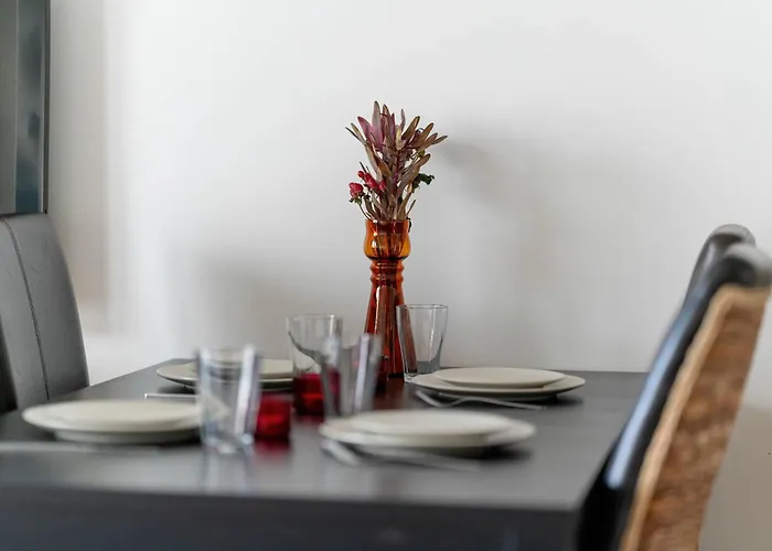 Lejlighed Przytulny Z Balkonem W Centrum Poznania By Renters