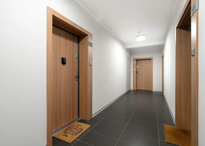 Przytulny Z Balkonem W Centrum Poznania By Renters Lejlighed Poznań