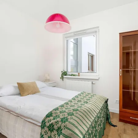 Przytulny Z Balkonem W Centrum Poznania By Renters