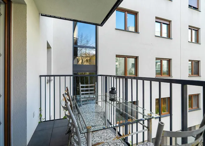 Przytulny Z Balkonem W Centrum Poznania By Renters